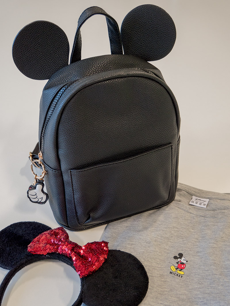 What’s In My Bag? | Primark Mickey Mouse Backpack – Disney by Beth